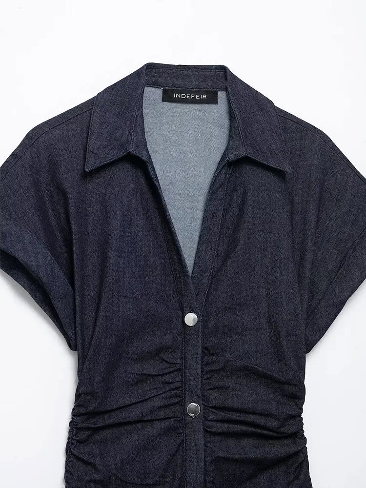 Damen-Midikleid aus Denim mit Knopfleiste und Taillengürtel – lässig-schickes Sommerkleid