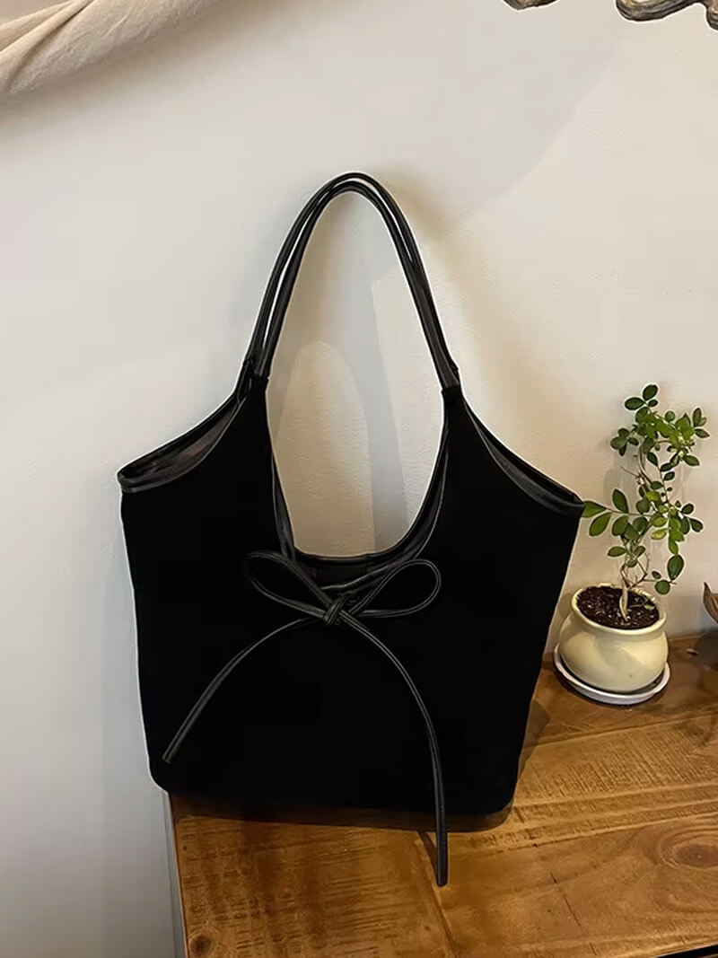Vegane Wildleder-Umhängetasche mit Schleife – Elegant & Nachhaltig