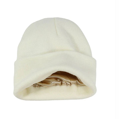 Satin wintermütze