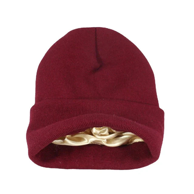 Satin wintermütze