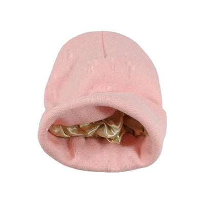 Satin wintermütze