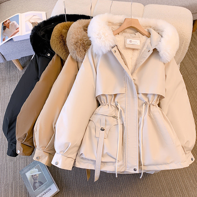 Winterparka mit pelzbesatz