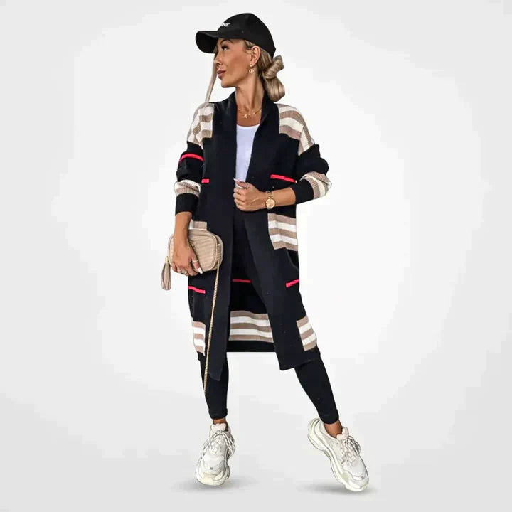 Langärmelige strickjacke mit signatur