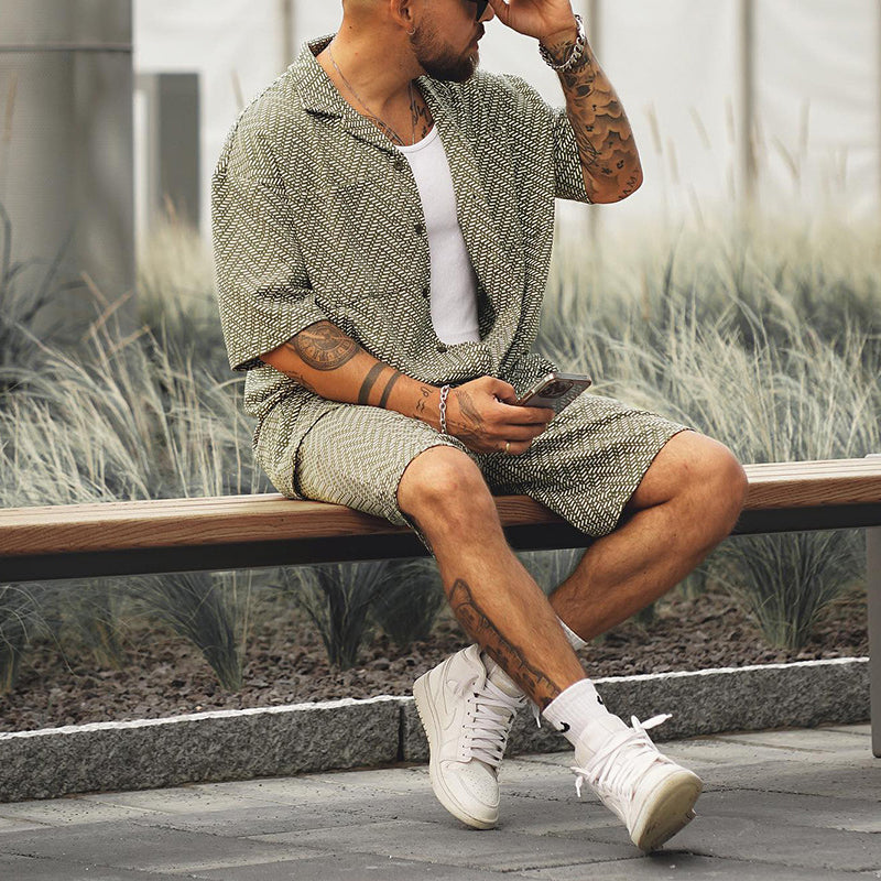 Zweiteiliges Set – Kurzarmhemd und Shorts für Herren für den Sommer