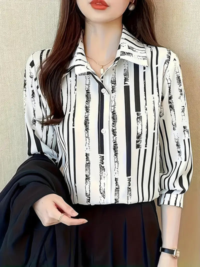 Kiara | Lässige gestreifte Knopfleisten-Bluse