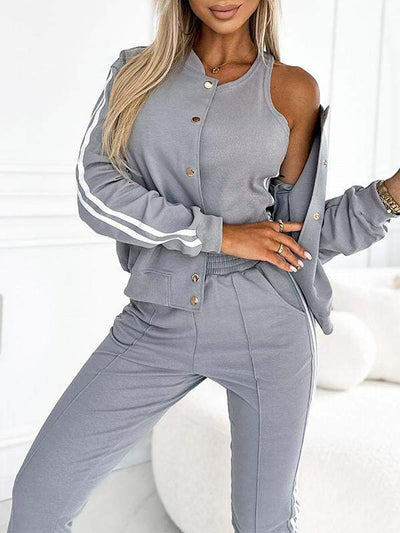 Dreiteiliges Set aus Top, Baseballjacke und hose