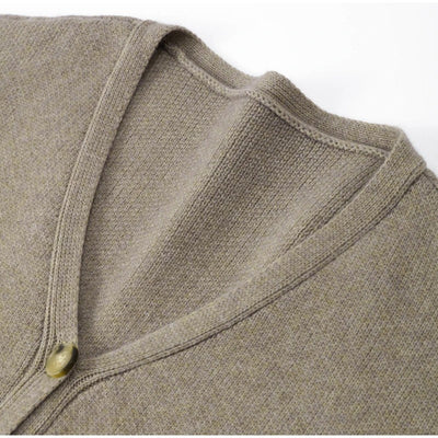 Elma | Klassische gestrickte Damenstrickjacke