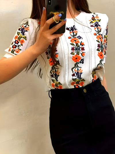 Denisa | Frisches Floral-Top mit kurzen Ärmeln