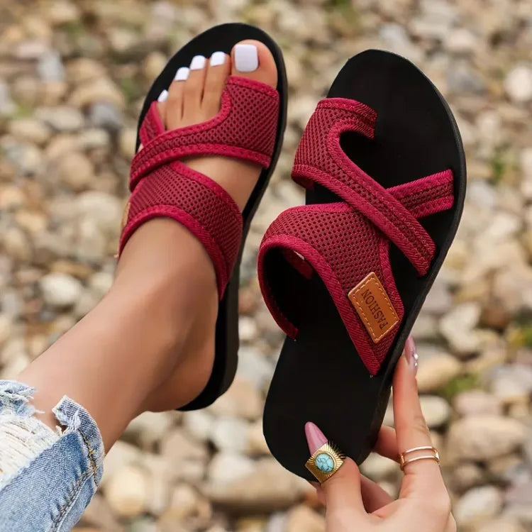 Perforierte mesh-sandalen für frauen