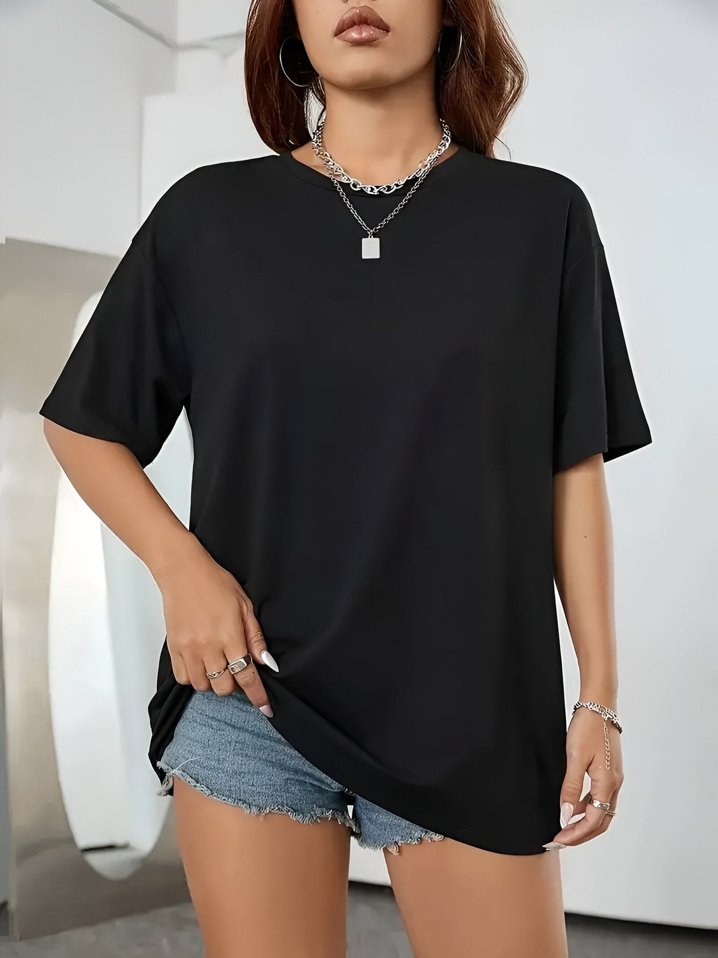 Margaux | Stilvolles Schmetterlings-Spitzen-Cropped T-Shirt