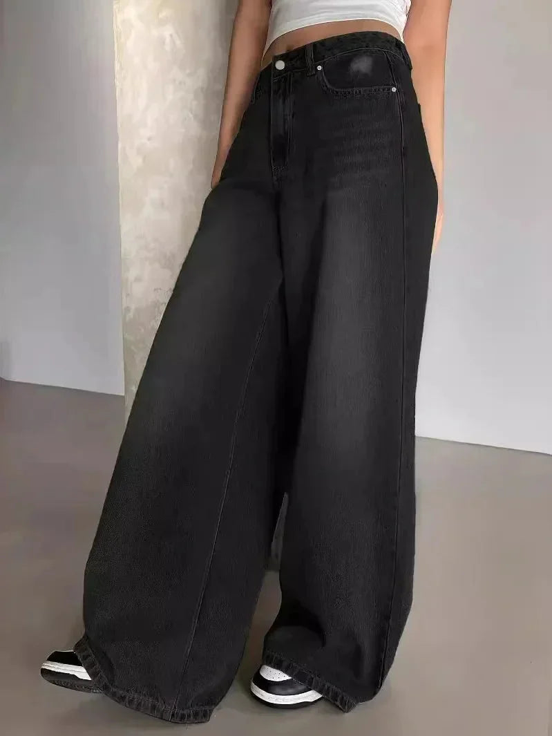 Damen Baggy Jeans mit weitem Bein lässig geschnitten