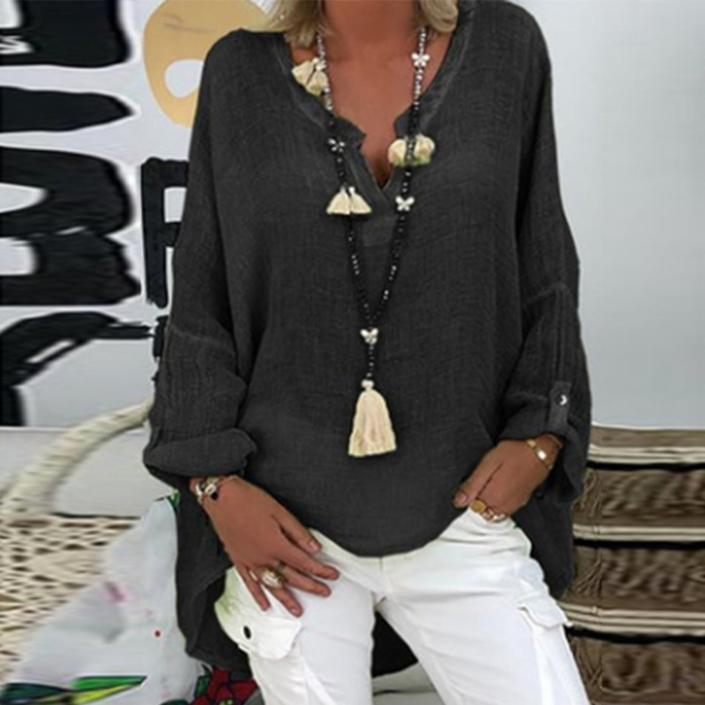 Damen Leinenbluse mit langen Ärmeln und V-Ausschnitt