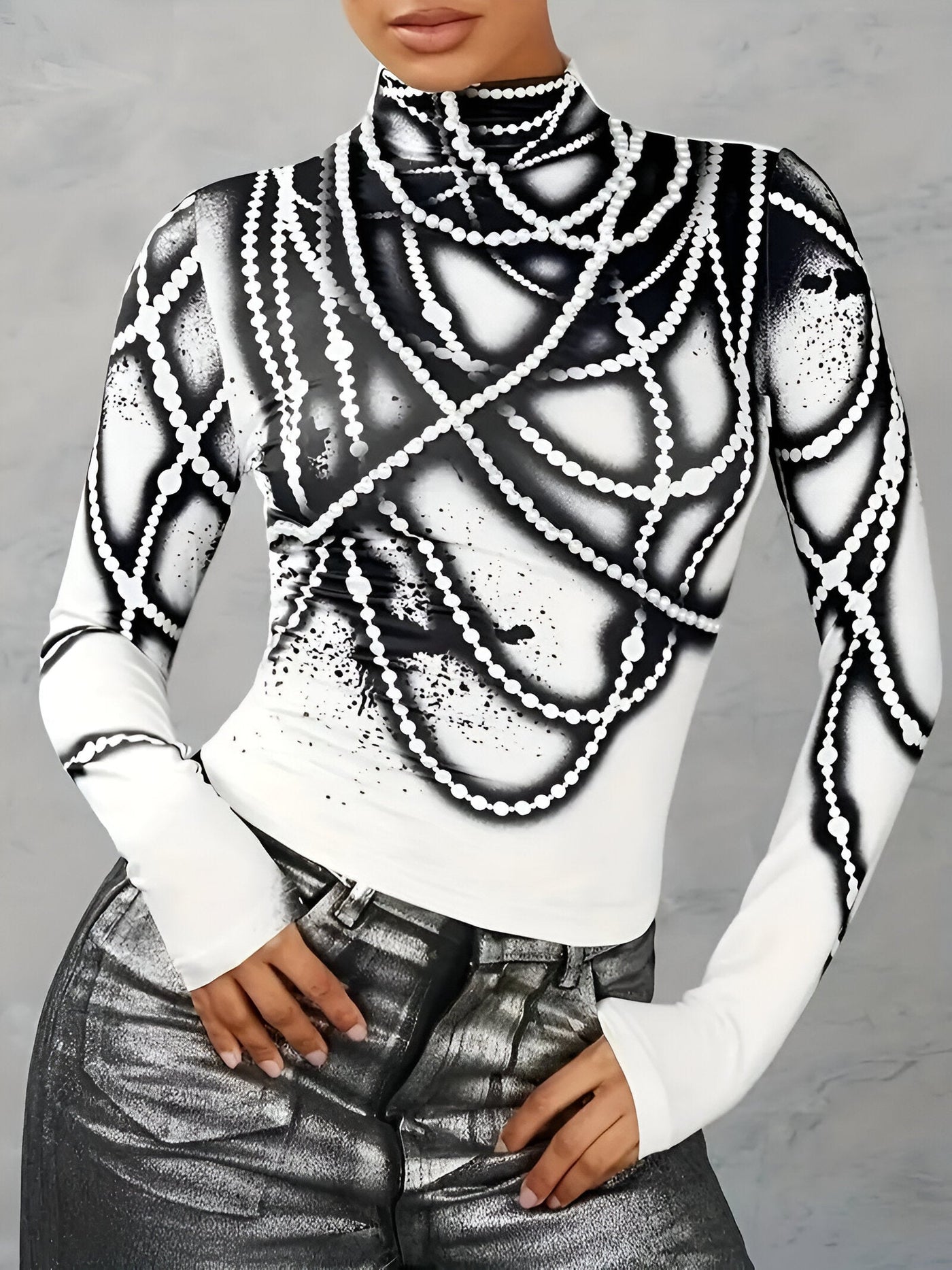 Herminia | Lässiges Strickoberteil mit abstraktem Druck