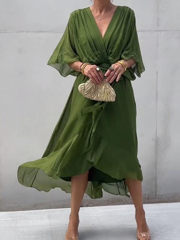 Elegantes damenkleid mit v-ausschnitt