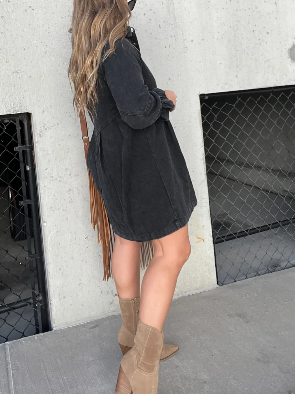 Nola | Stilvolles Denim-Midi-Kleid mit Umlegekragen