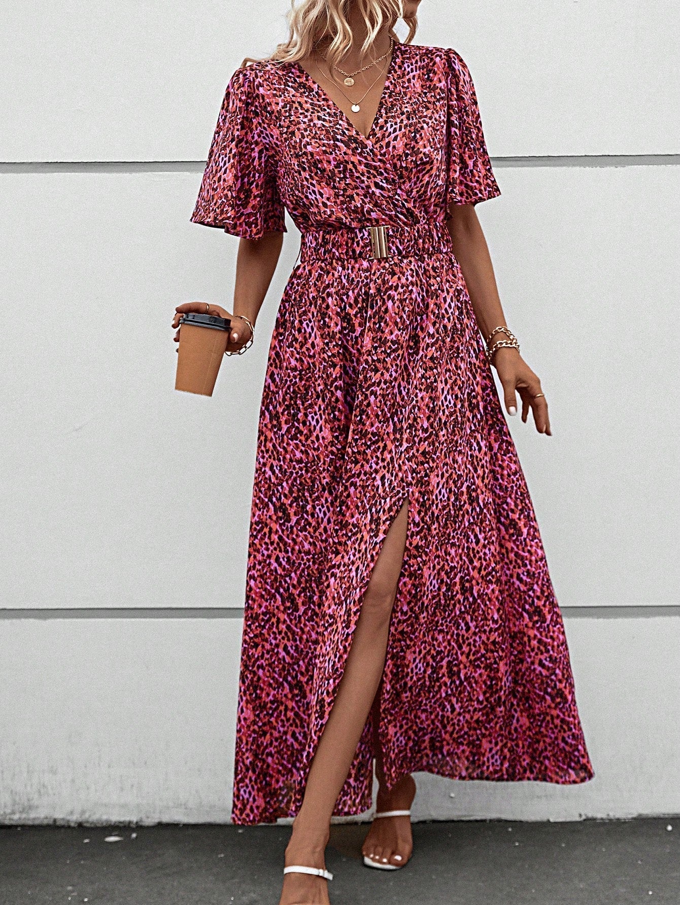 Attina Maxikleid mit Schmetterlingsärmeln