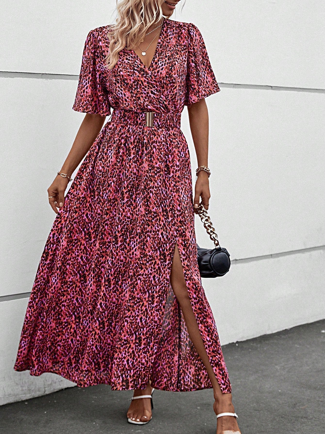 Attina Maxikleid mit Schmetterlingsärmeln