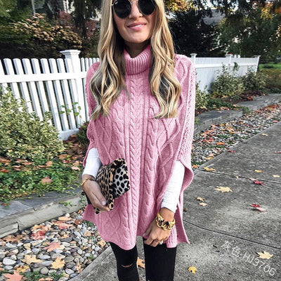 Colette Rollkragen-Poncho mit Zopfmuster