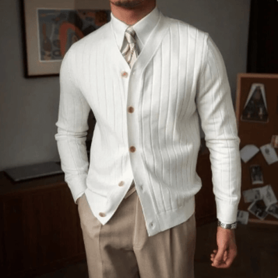 Elias Strickjacke mit Knöpfen