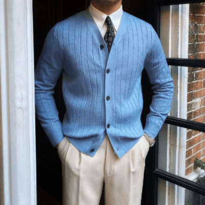 Elias Strickjacke mit Knöpfen