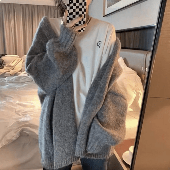 Frida Übergroße Strickjacke