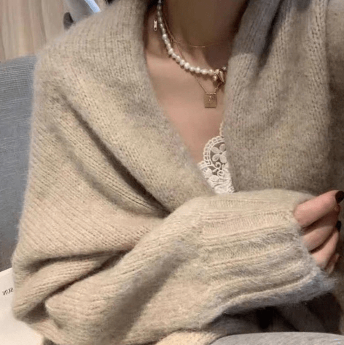 Frida Übergroße Strickjacke