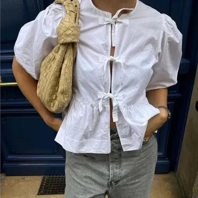 Harriett Schößchen-Bluse mit Krawattenverschluss