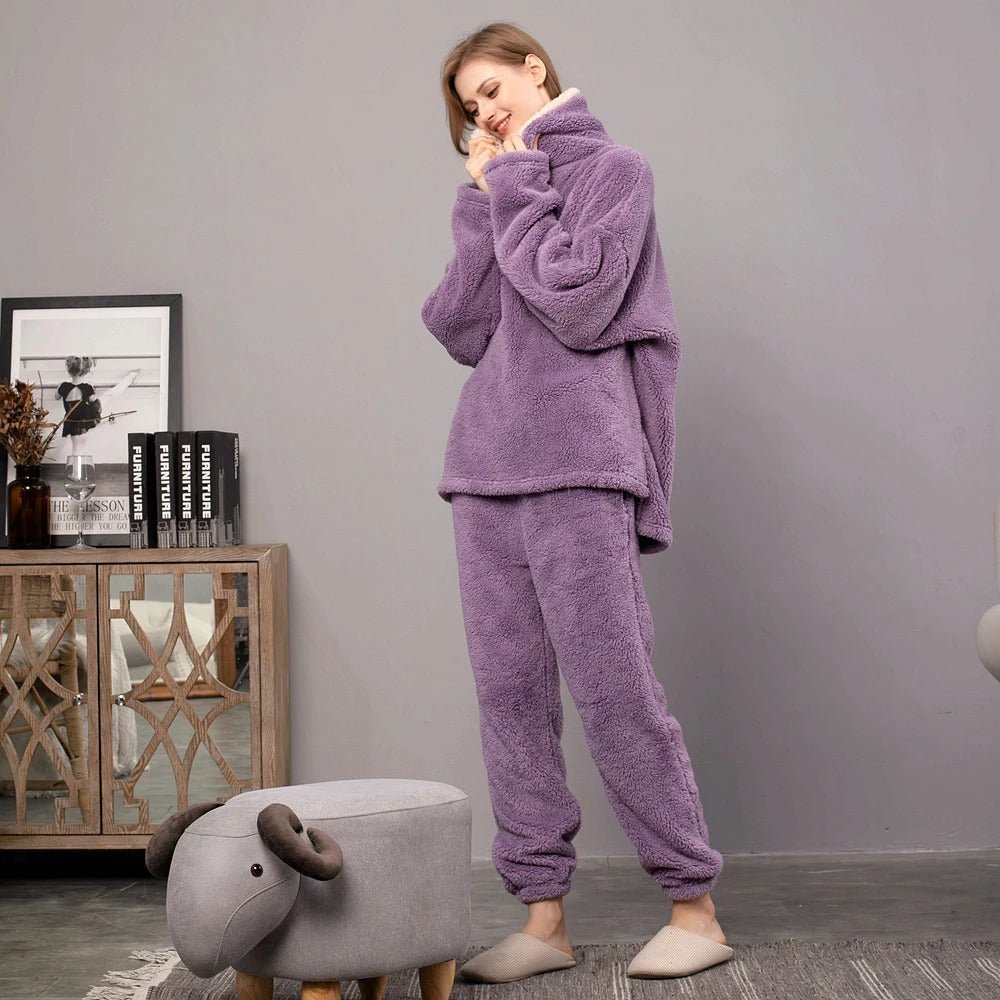 Krista Dickes Fleece-Pyjama-Set