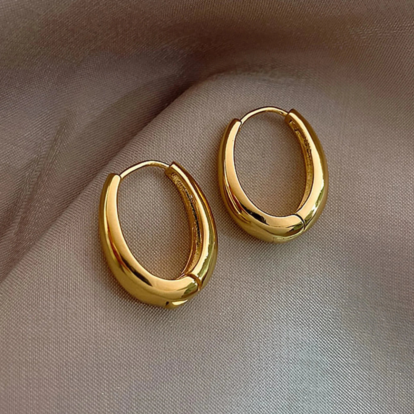 Micara - Bolt Hoops - Ohrringe