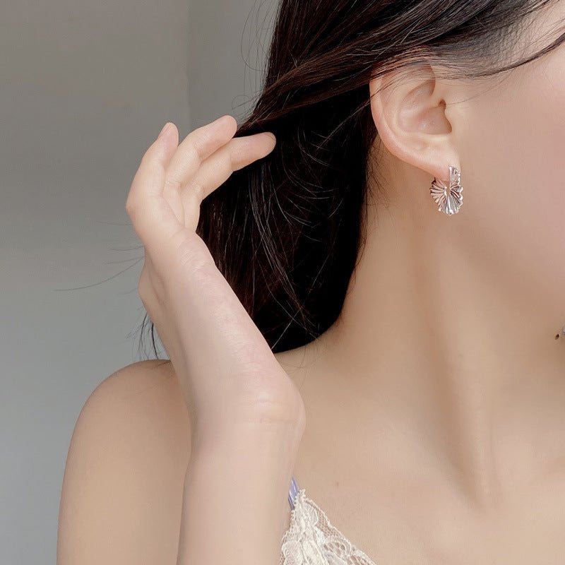 Micara - Ruffle Hoops - Ohrringe