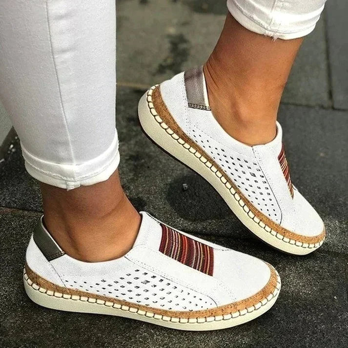 Damen-Slipper – Bequem & Stilvoll für den Alltag
