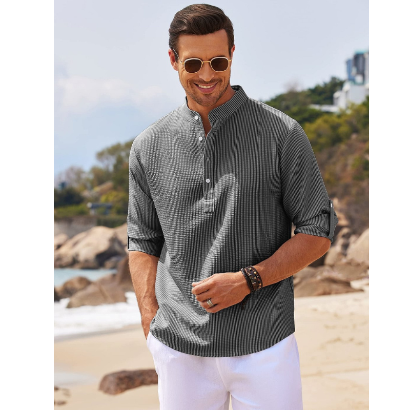 Einfaches Hemd für Herren