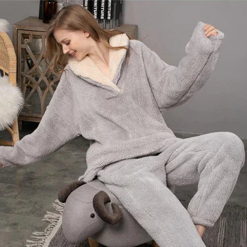 Colleen – flauschiges fleece-pyjama-set für die nacht