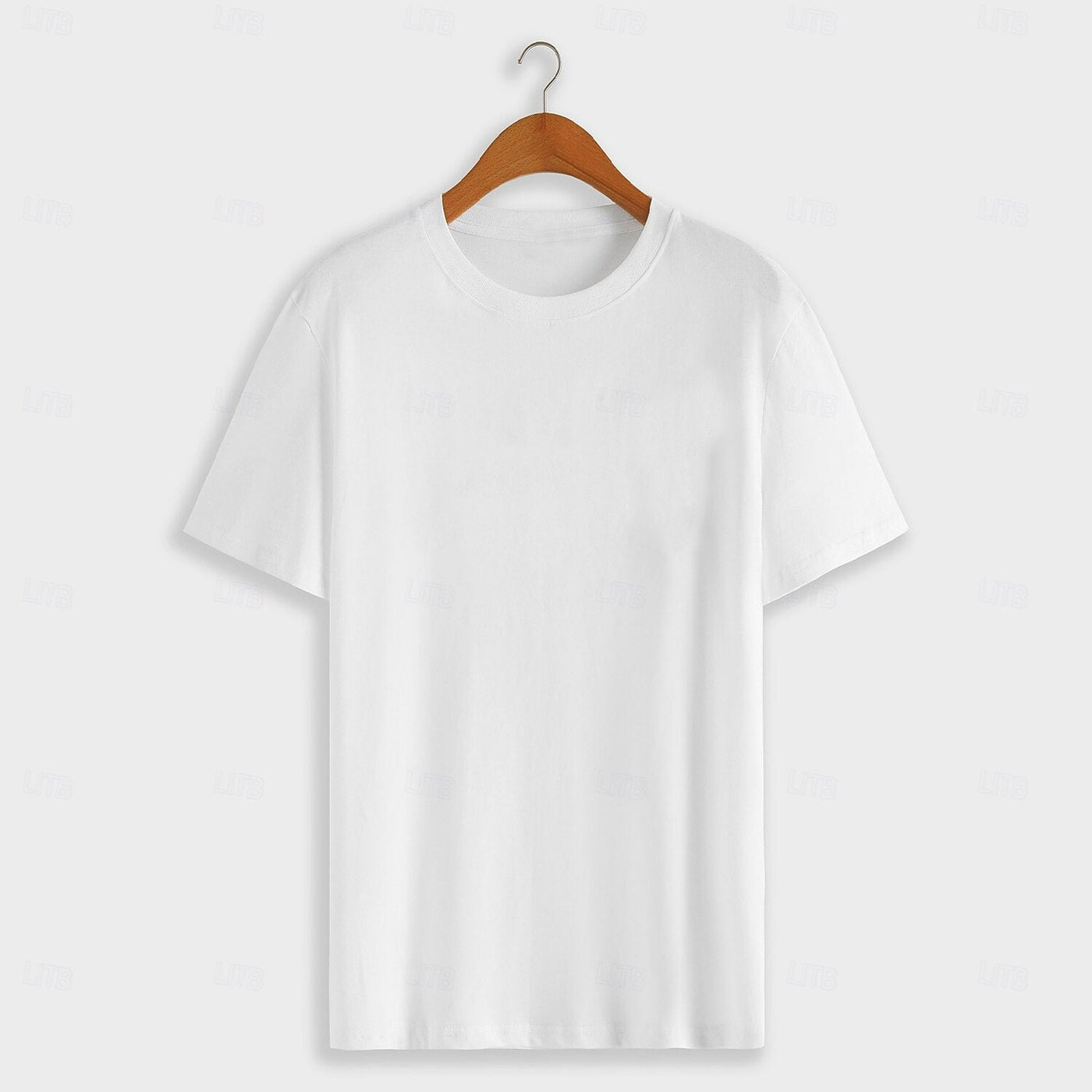 Minimalistisches einfarbiges T-Shirt