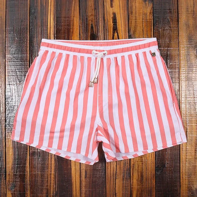 Bequeme gestreifte shorts für männer