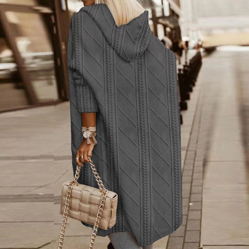 Cytheria – Langärmelige Strickjacke Mit Kapuze Und Zopfmuster